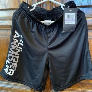 NWT Underarmour boys athletic shorts